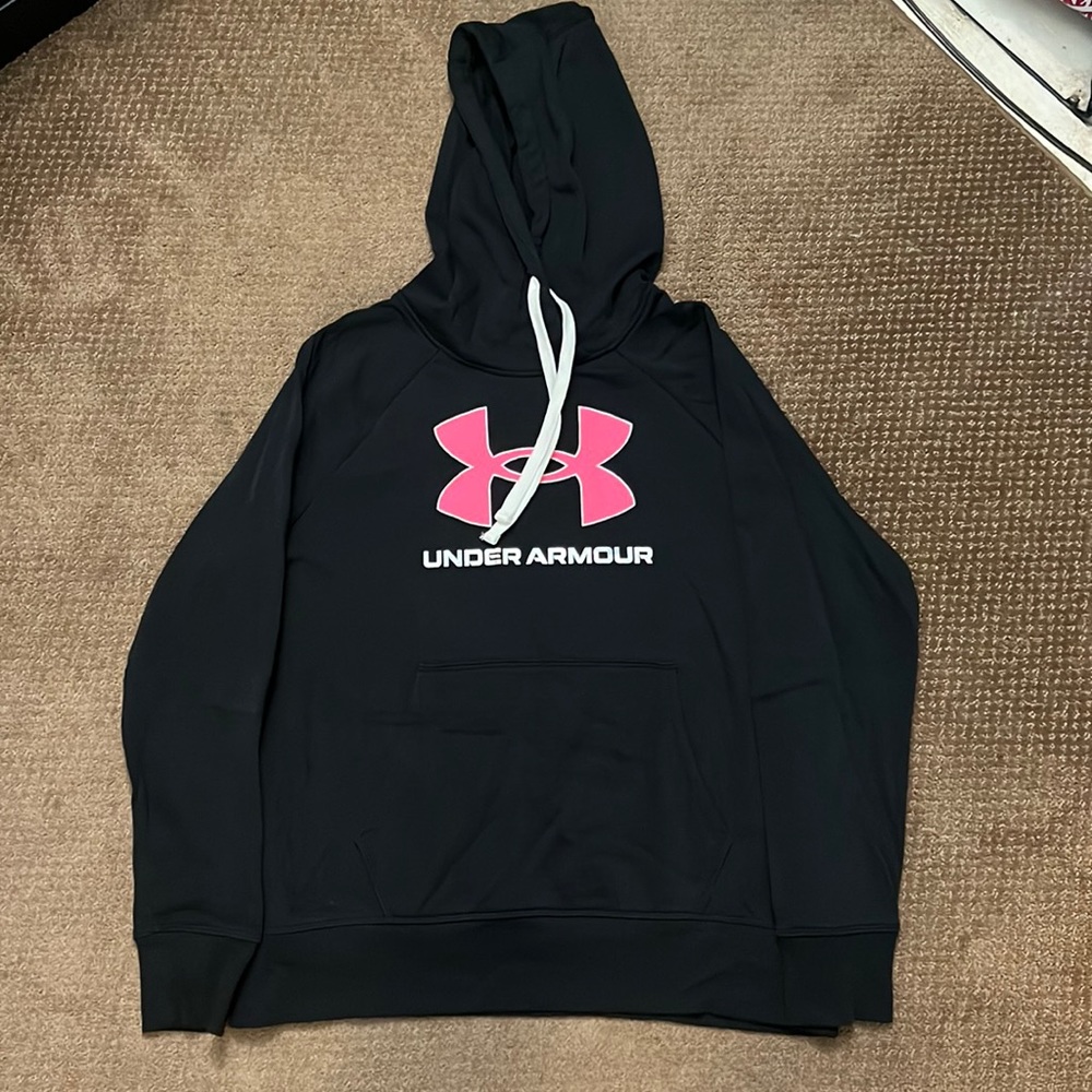 Black Under Armour hoodie